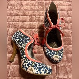 Floral Patterned Heels with Pink Accents